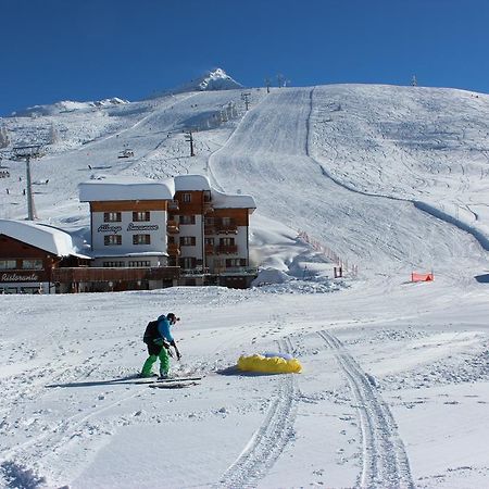 Albergo Bucaneve Камподольчіно Екстер'єр фото