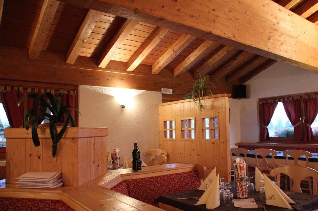 Albergo Bucaneve Камподольчіно Екстер'єр фото